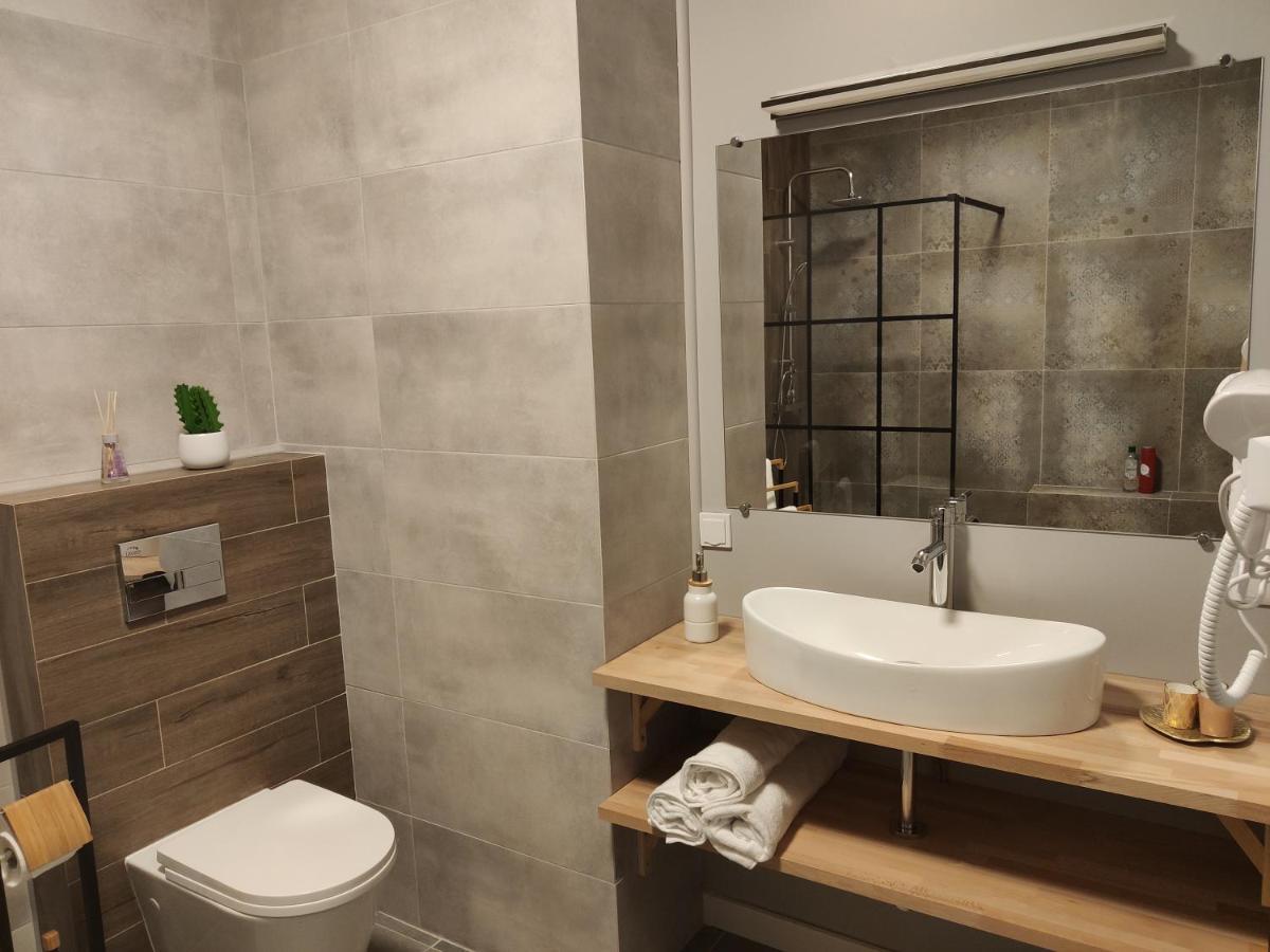 Apartament Milionova Apartment Lodz  Ngoại thất bức ảnh